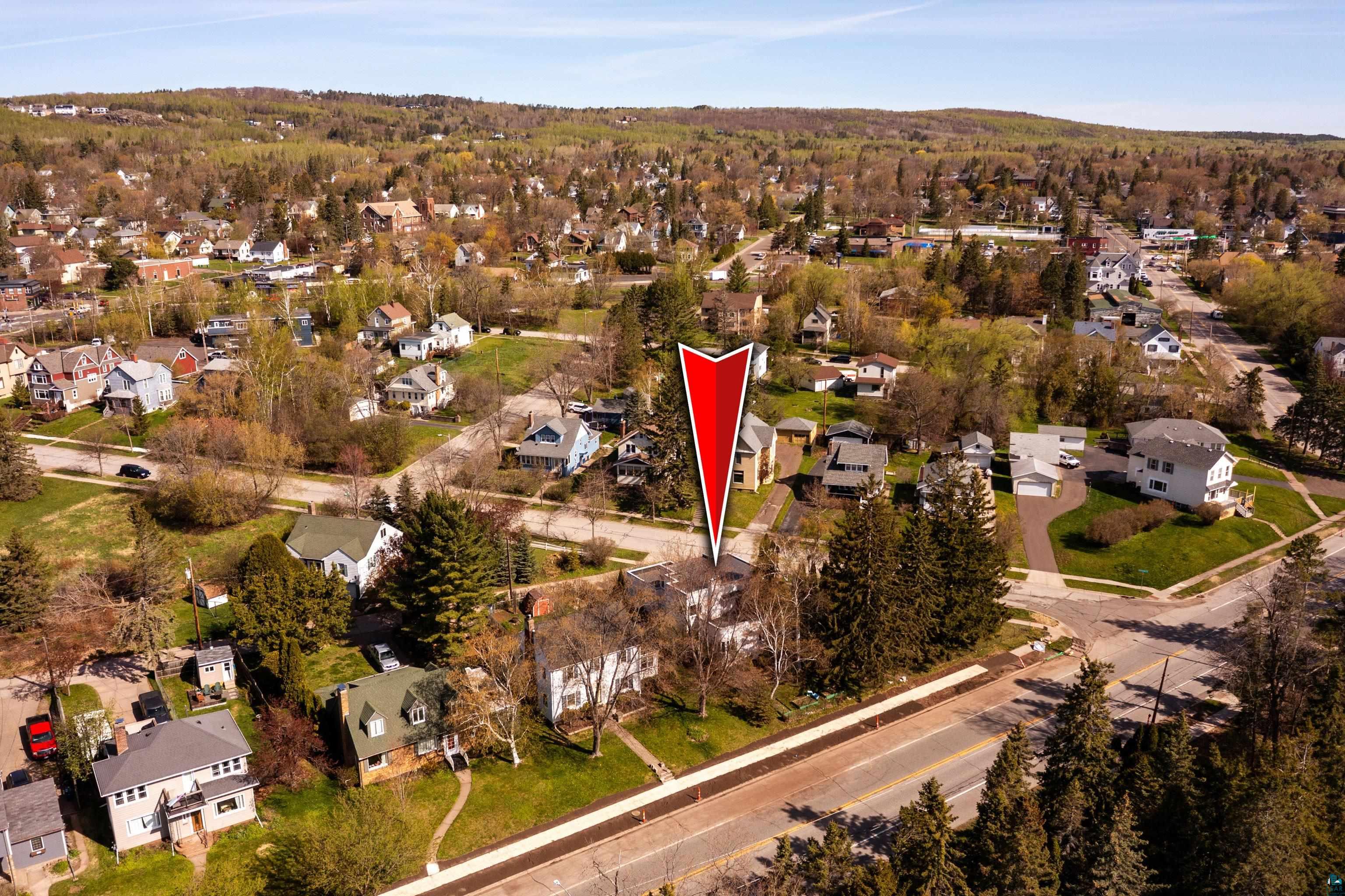 4631 London Road Duluth, MN 55804 - Photo 7 of 58