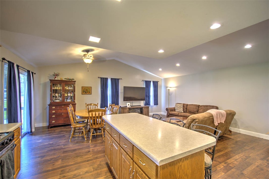 5620 East Firehouse Road Decatur, IL 62521 - Photo 10 of 22