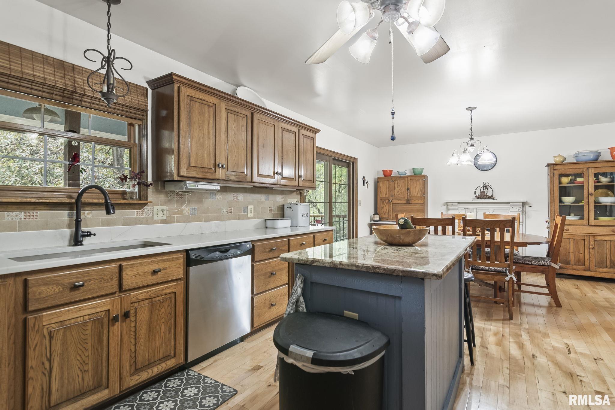 218 Vincent Street Springfield, IL 62707 - Photo 25 of 47