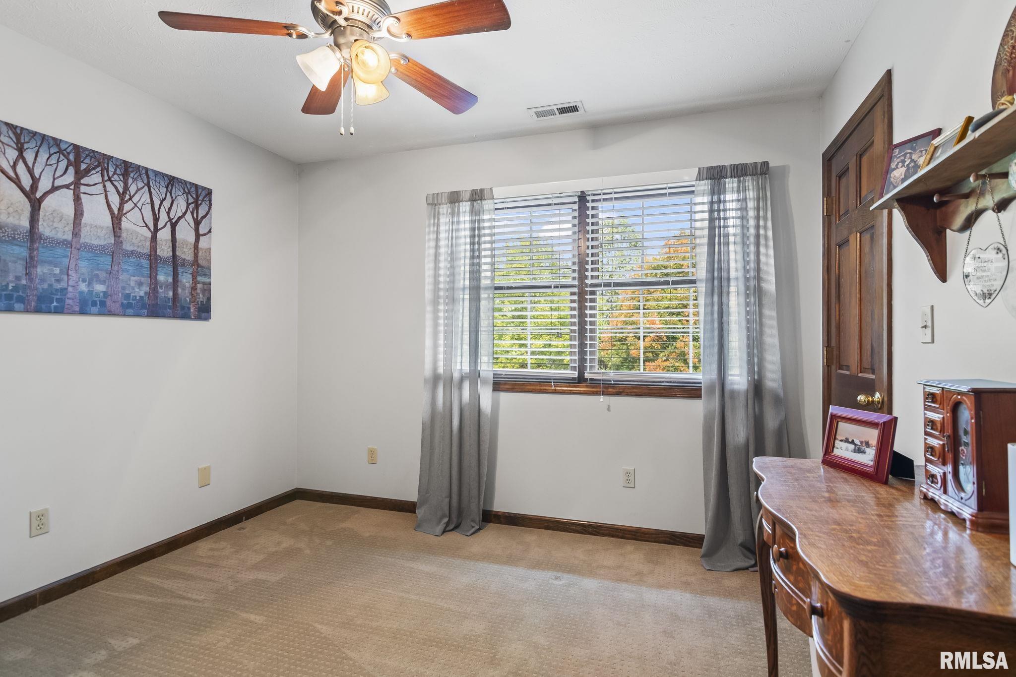 218 Vincent Street Springfield, IL 62707 - Photo 33 of 47