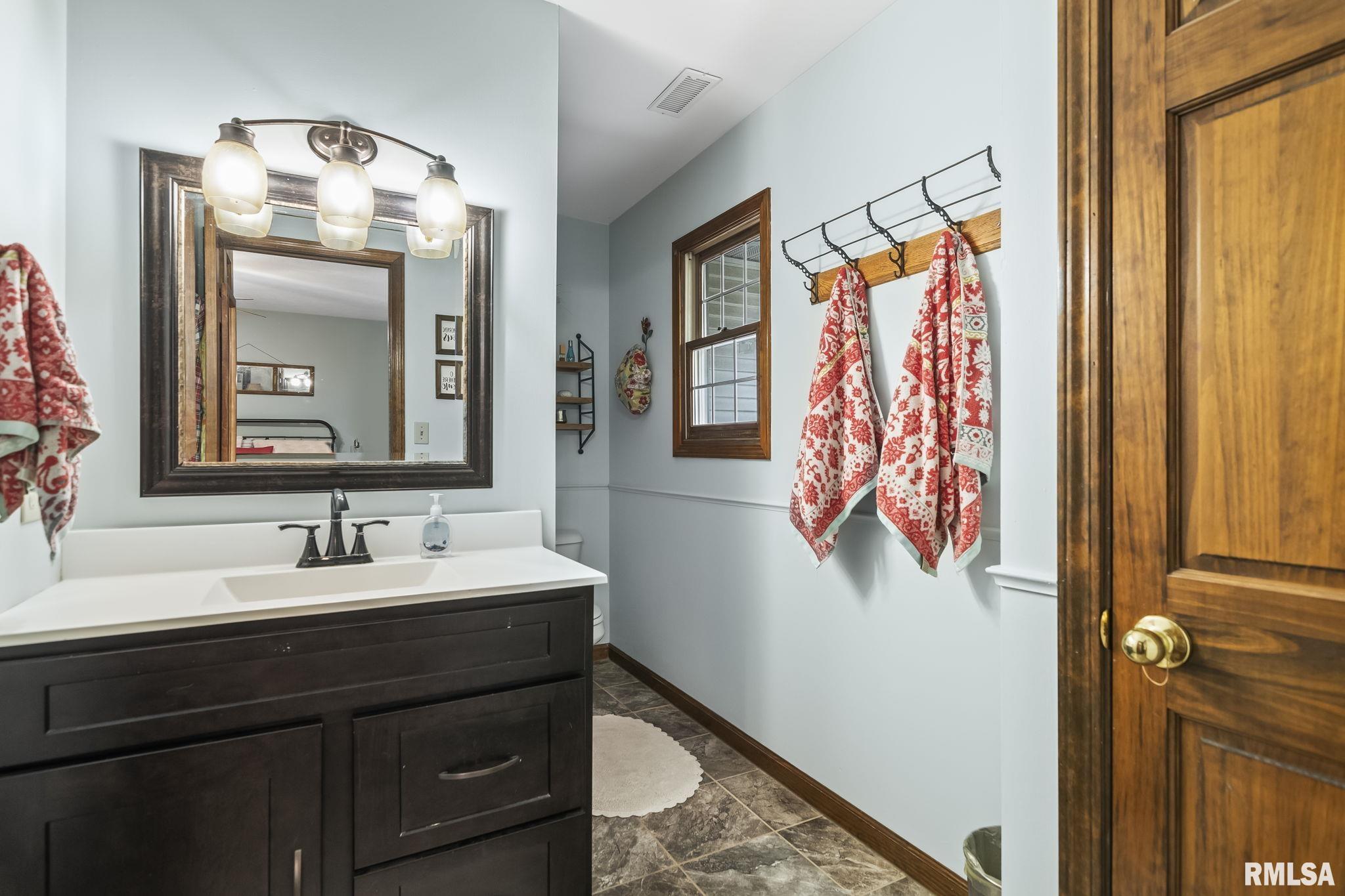218 Vincent Street Springfield, IL 62707 - Photo 38 of 47