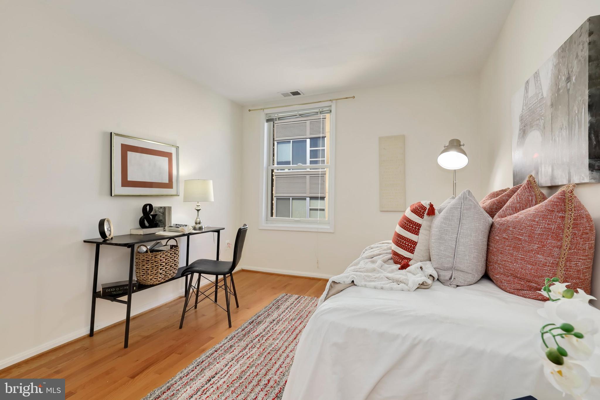 1421 Columbia Road Northwest, Unit 404 Washington, DC 20009 - Photo 22 of 30 Gallery Image 22