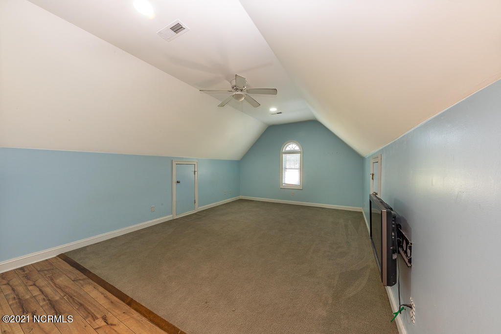 475 Nine Foot Road Newport, NC 28570 - Photo 17 of 26 Finished bonus room