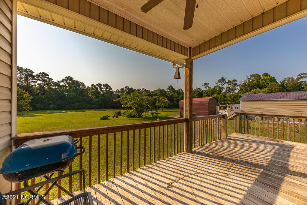 475 Nine Foot Road Newport, NC 28570 - Photo 20 of 26 IMG_3490