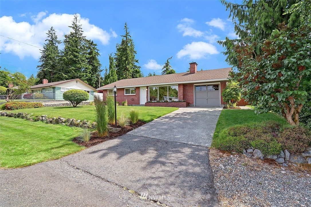 209 East View Ridge Drive Everett, WA 98203 - Photo 2 of 20 Gallery Image 2