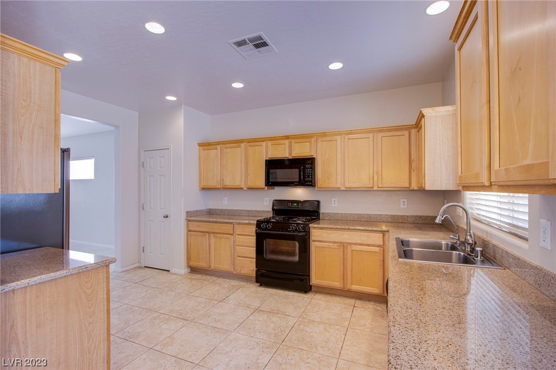 2644 Dirleton Place Henderson, NV 89044 - Photo 19 of 35