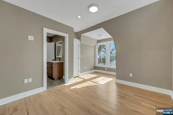a view of livingroom with kitchen