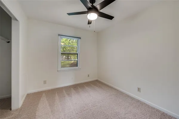 $289,000 | 544 Northwest King Street, Burleson, TX 76028