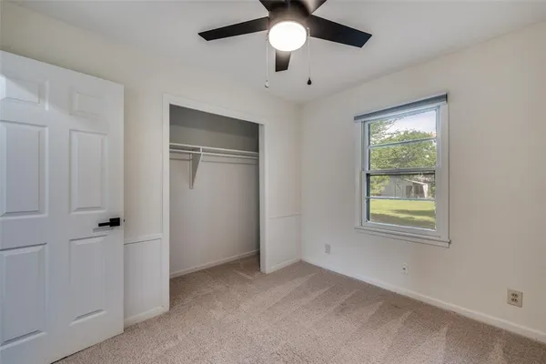 $289,000 | 544 Northwest King Street, Burleson, TX 76028