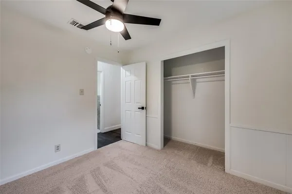 $289,000 | 544 Northwest King Street, Burleson, TX 76028