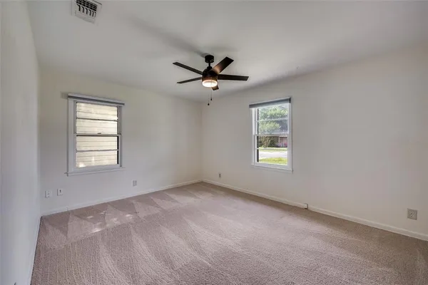 $289,000 | 544 Northwest King Street, Burleson, TX 76028