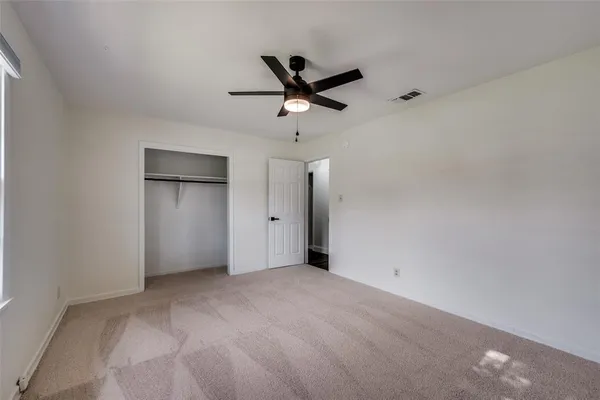 $289,000 | 544 Northwest King Street, Burleson, TX 76028