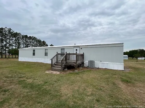 $900 | 165 Kesler Drive, St. Pauls, NC 28384