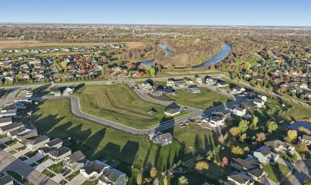 $54,900 | 313 48th Avenue South, Moorhead, MN 56560