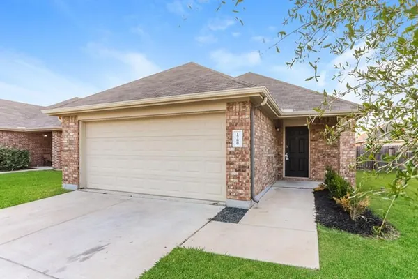 $1,830 | 1700 Dove Circle, Ennis, TX 75119