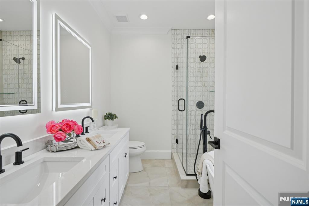 7 Franklin Avenue Livingston, NJ 07039 - Photo 21 of 45