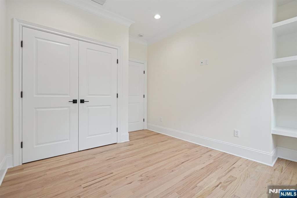 7 Franklin Avenue Livingston, NJ 07039 - Photo 31 of 45