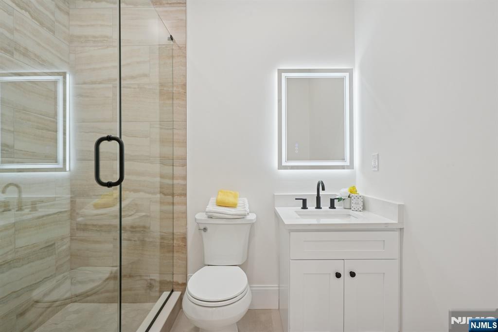 7 Franklin Avenue Livingston, NJ 07039 - Photo 38 of 45