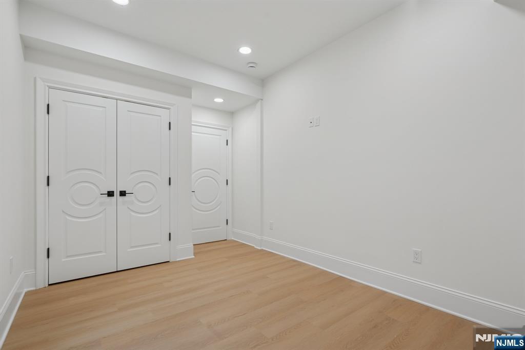 7 Franklin Avenue Livingston, NJ 07039 - Photo 41 of 45