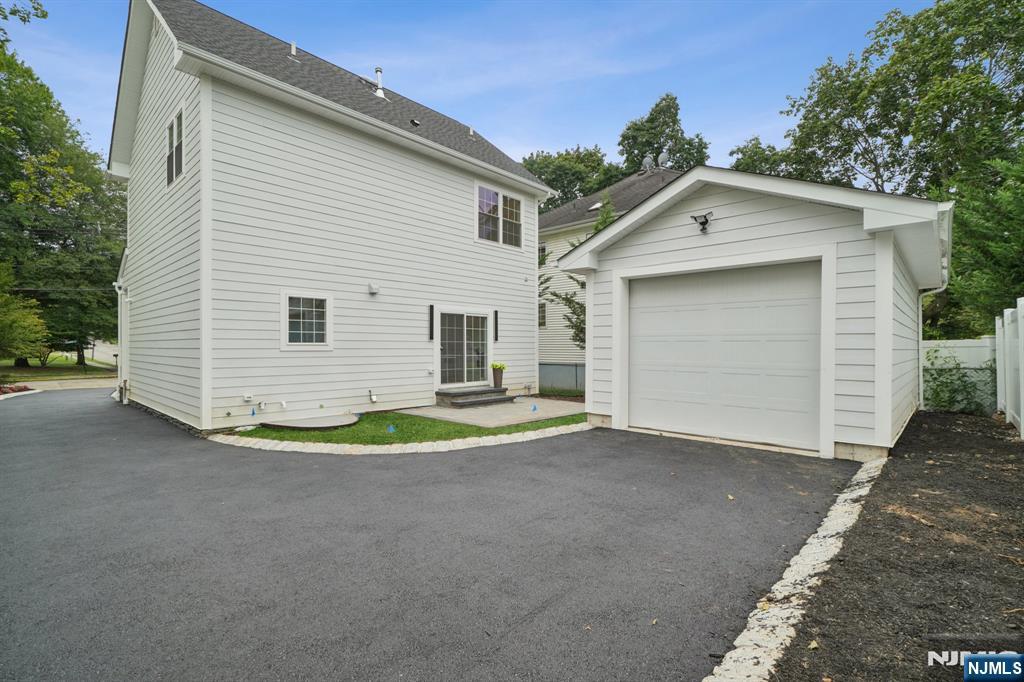 7 Franklin Avenue Livingston, NJ 07039 - Photo 44 of 45