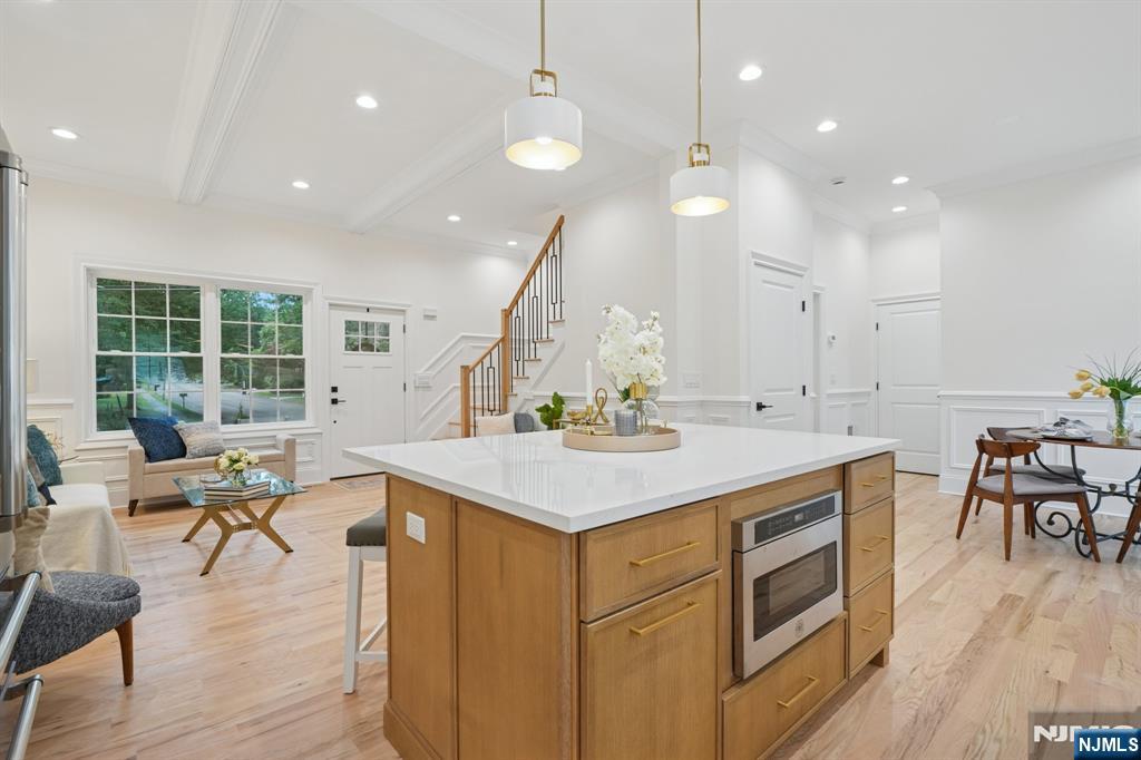 7 Franklin Avenue Livingston, NJ 07039 - Photo 10 of 45