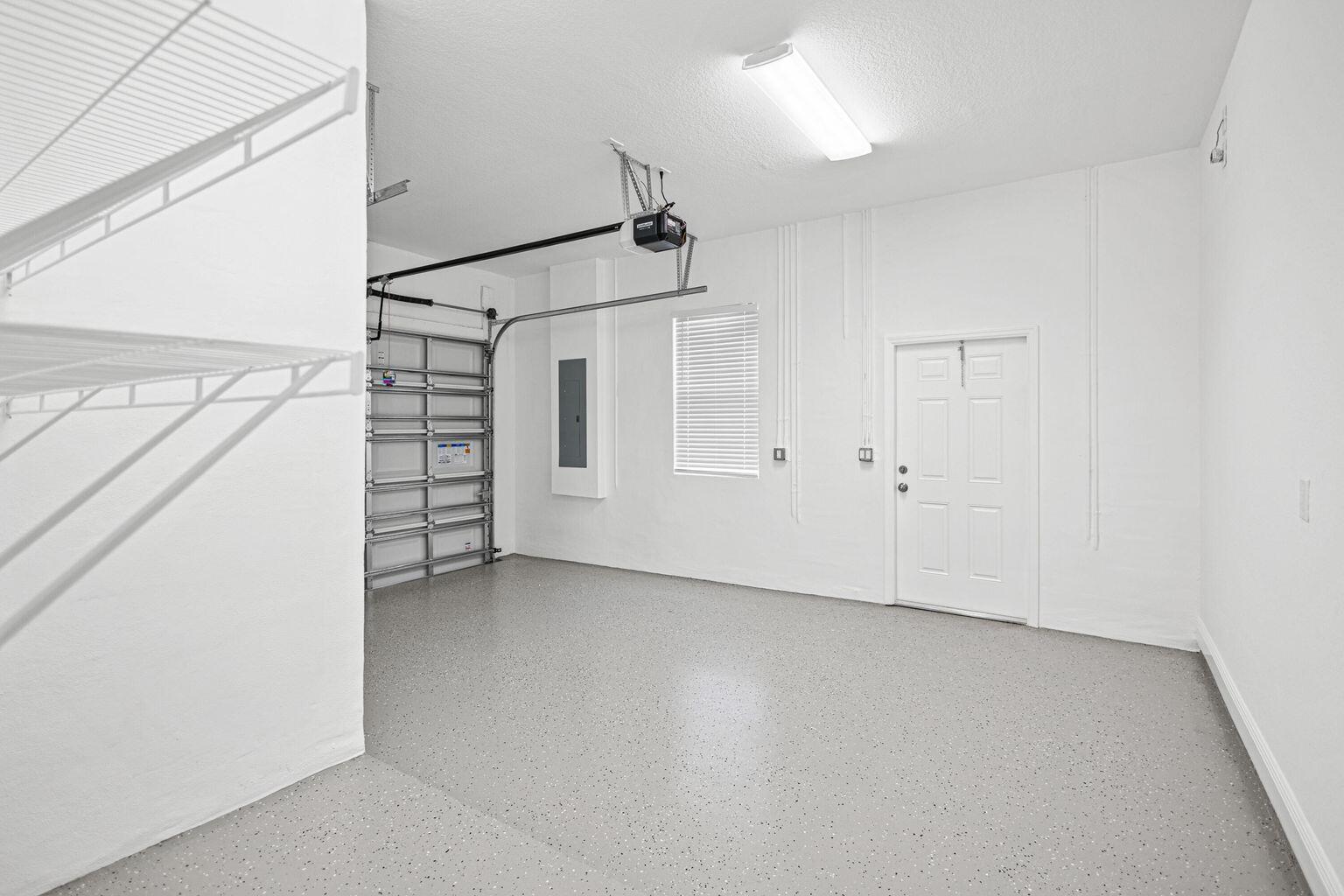 1449 West 32nd Street Riviera Beach, FL 33404 - Photo 2 of 21 3kl garage