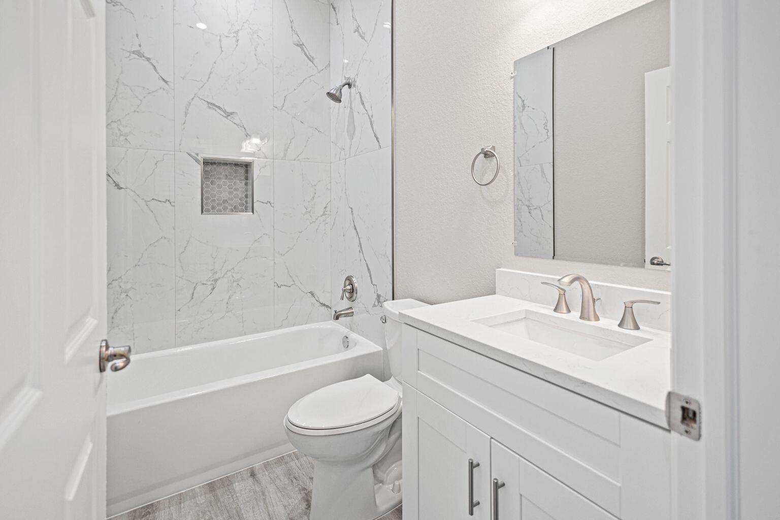 1449 West 32nd Street Riviera Beach, FL 33404 - Photo 6 of 21 3kl hall bath
