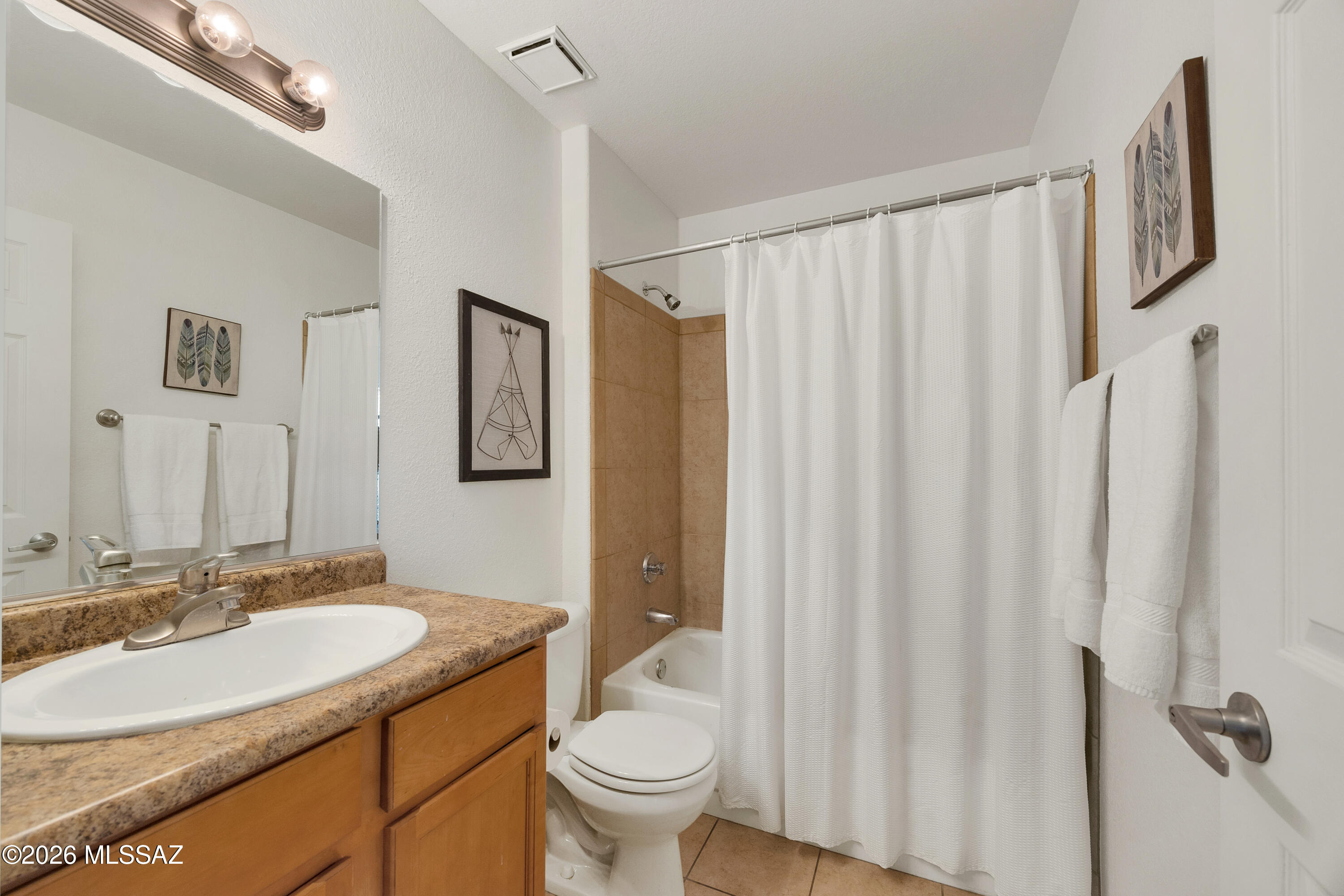 5855 North Kolb Road, Unit 2102 Tucson, AZ 85750 - Photo 20 of 34 Hall Bathroom