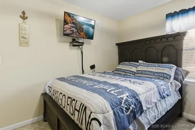 $369,900 | 411 Nichol Road, Edwards, MO 65326