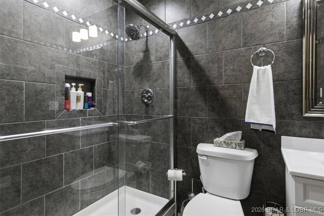 411 Nichol Road Edwards, MO 65326 - Photo 30 of 53