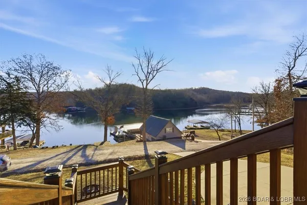 $369,900 | 411 Nichol Road, Edwards, MO 65326