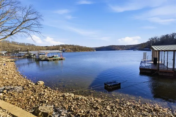 $369,900 | 411 Nichol Road, Edwards, MO 65326