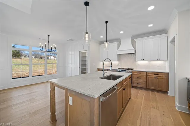 $759,900 | 128 Orchard Grass Court, Mocksville, NC 27028