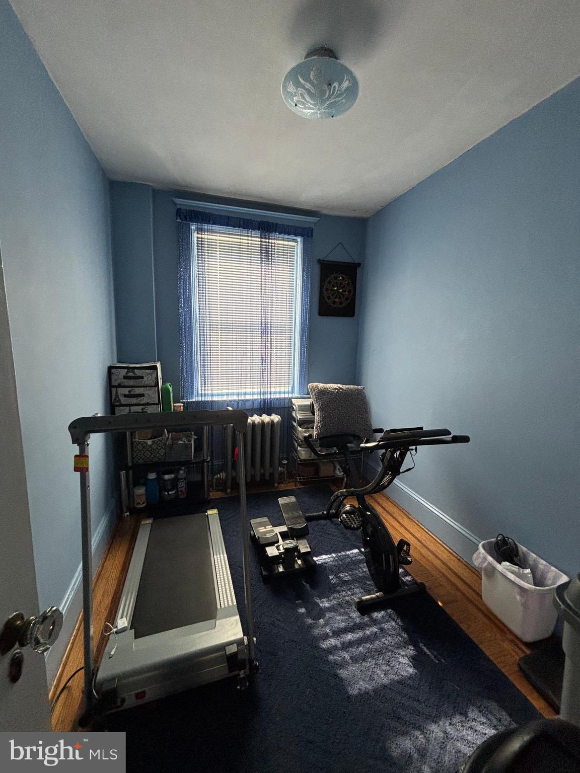 804 Kenmore Road Philadelphia, PA 19151 - Photo 21 of 28 a room with furniture