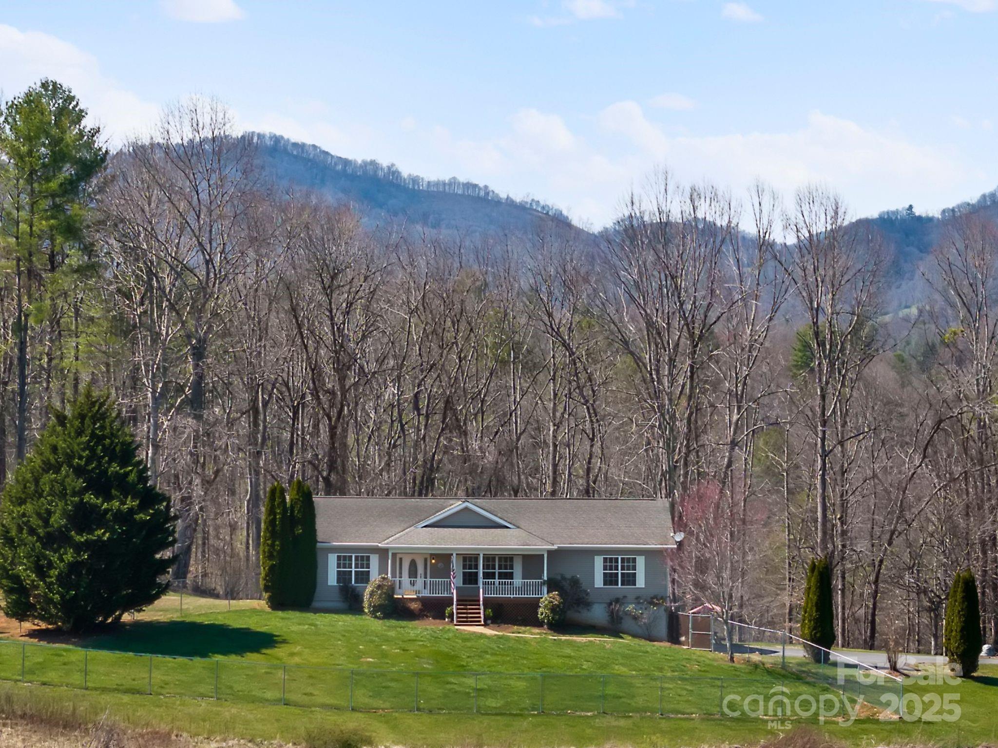 918 Teague Road Marshall, NC 28753 - Photo 1 of 45 Gallery Image 1