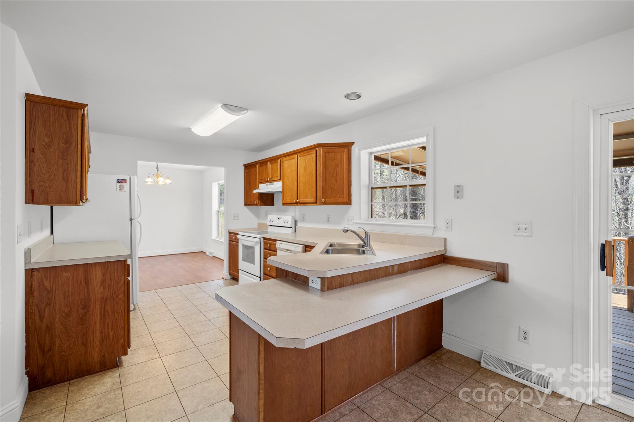 918 Teague Road Marshall, NC 28753 - Photo 11 of 45 Gallery Image 11