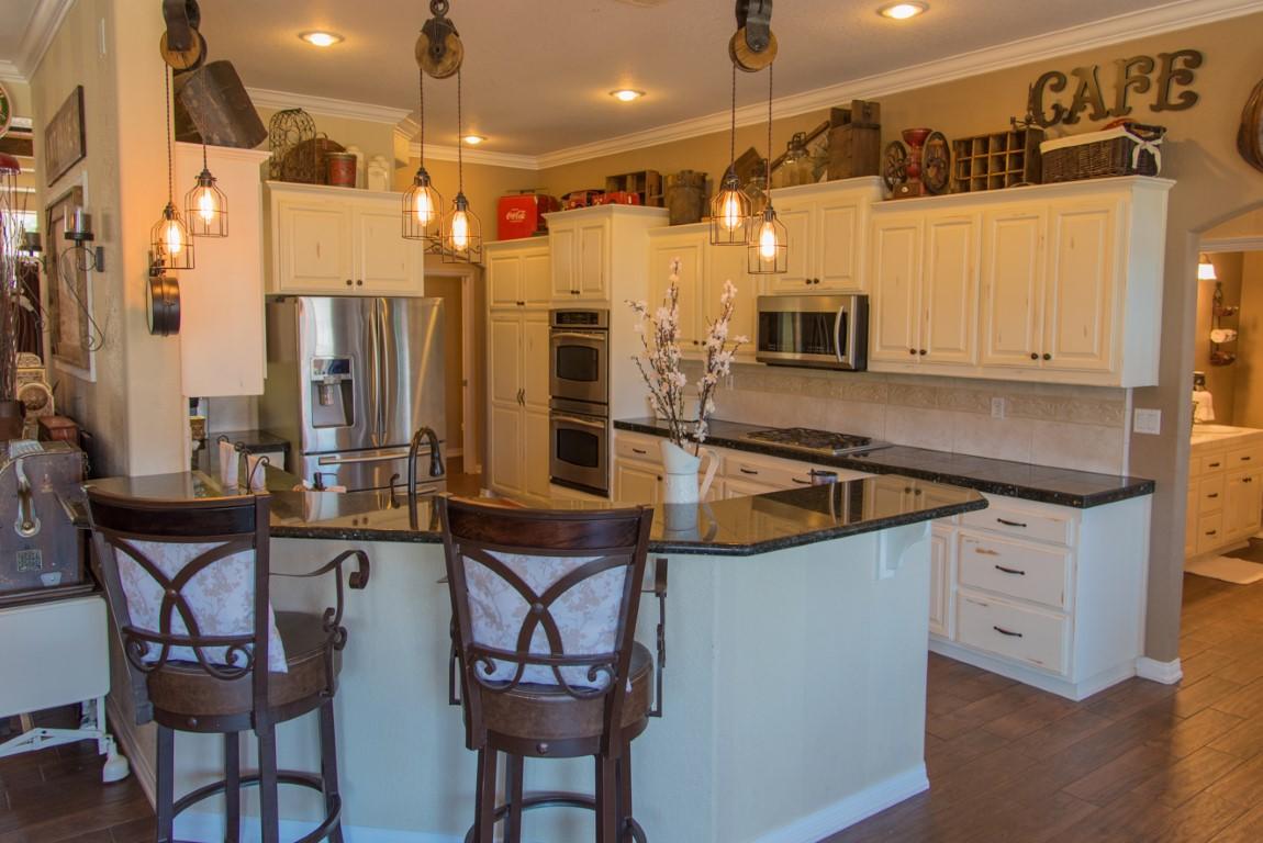 22541 Fargo Way Tehachapi, CA 93561 - Photo 12 of 33 e4 (Medium)
