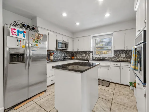 $259,900 | 142 Woodhaven Drive, Spartanburg, SC 29307