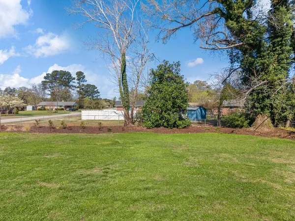 $259,900 | 142 Woodhaven Drive, Spartanburg, SC 29307