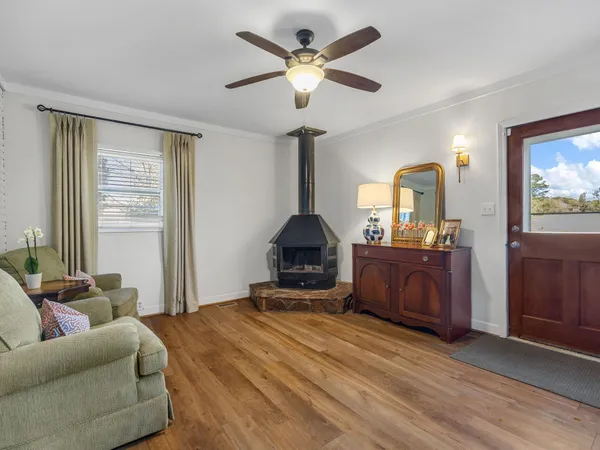 $259,900 | 142 Woodhaven Drive, Spartanburg, SC 29307
