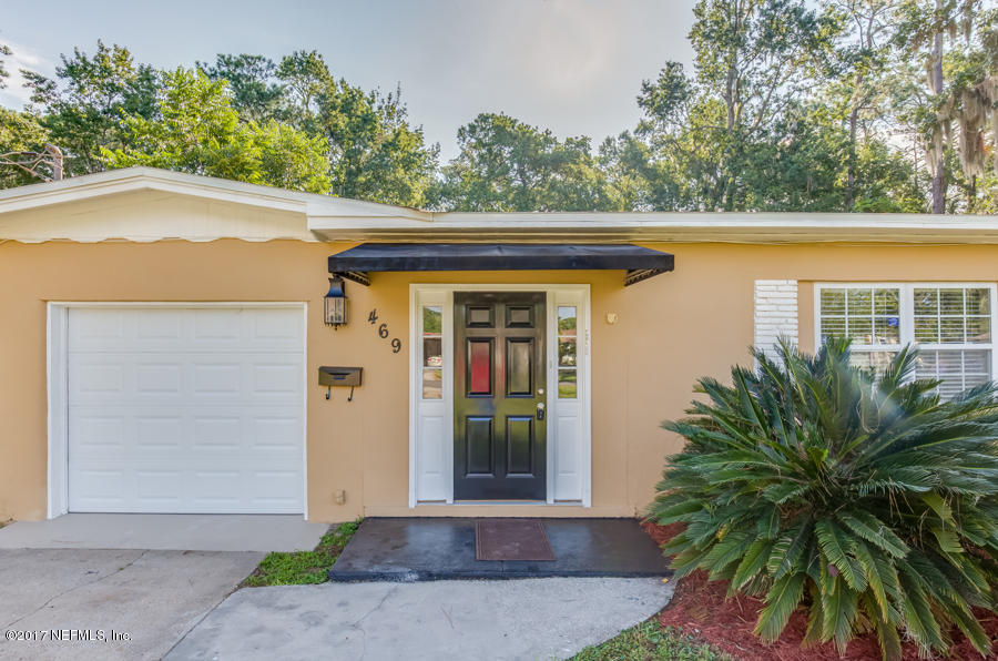 469 Nightingale Road Jacksonville, FL 32216 - Photo 5 of 31 469 Nightingale Road (4 of 31)
