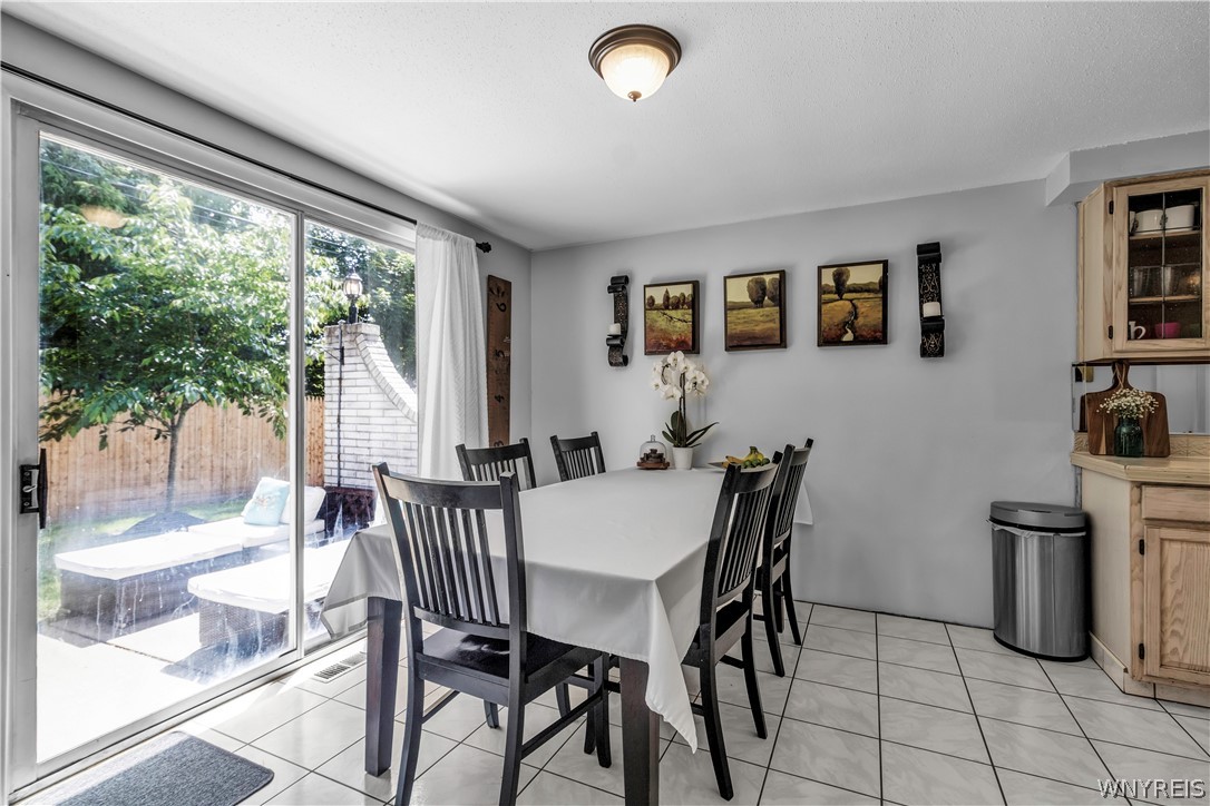 16 Harrogate Square Amherst, NY 14221 - Photo 14 of 29