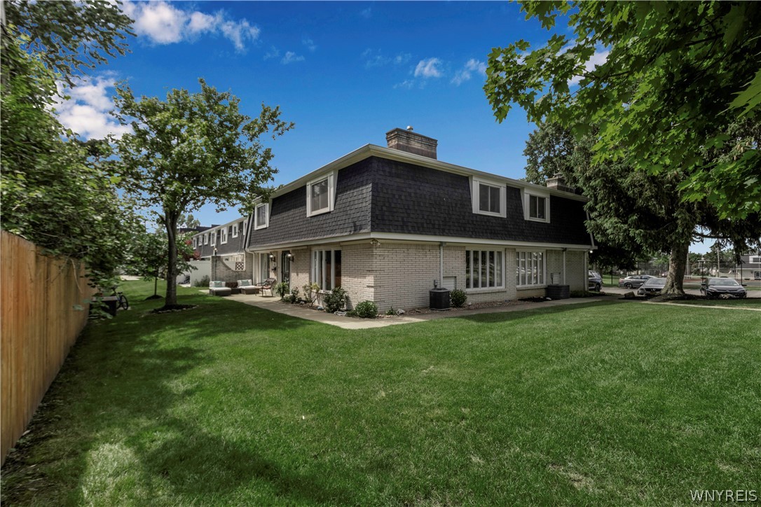 16 Harrogate Square Amherst, NY 14221 - Photo 2 of 29