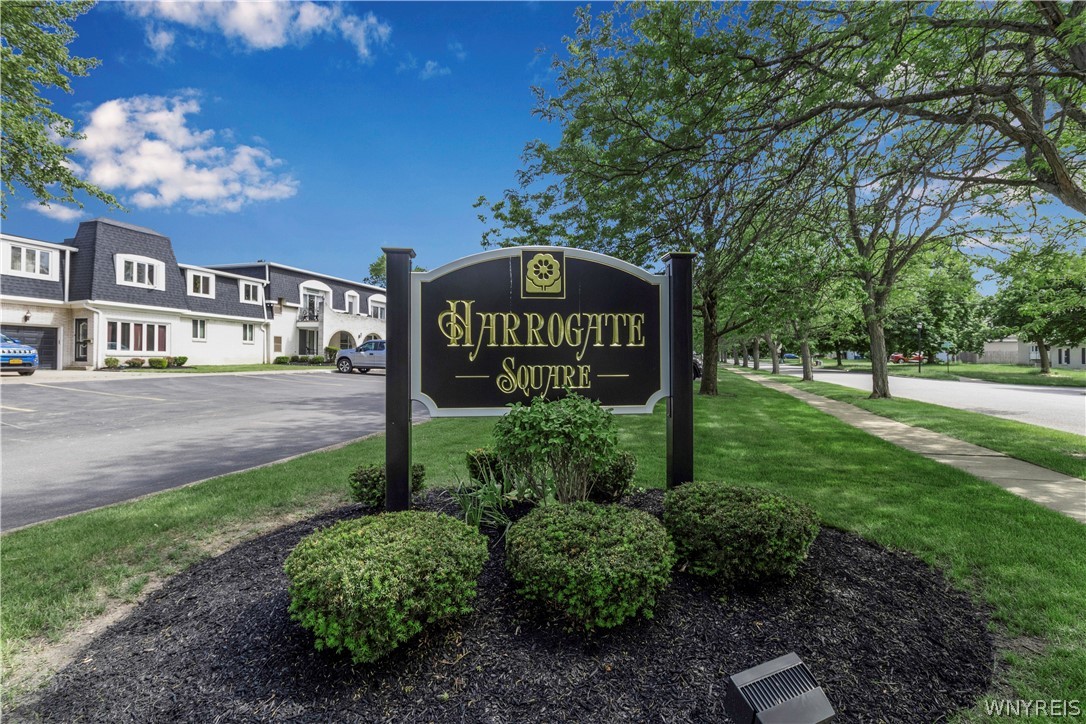 16 Harrogate Square Amherst, NY 14221 - Photo 3 of 29