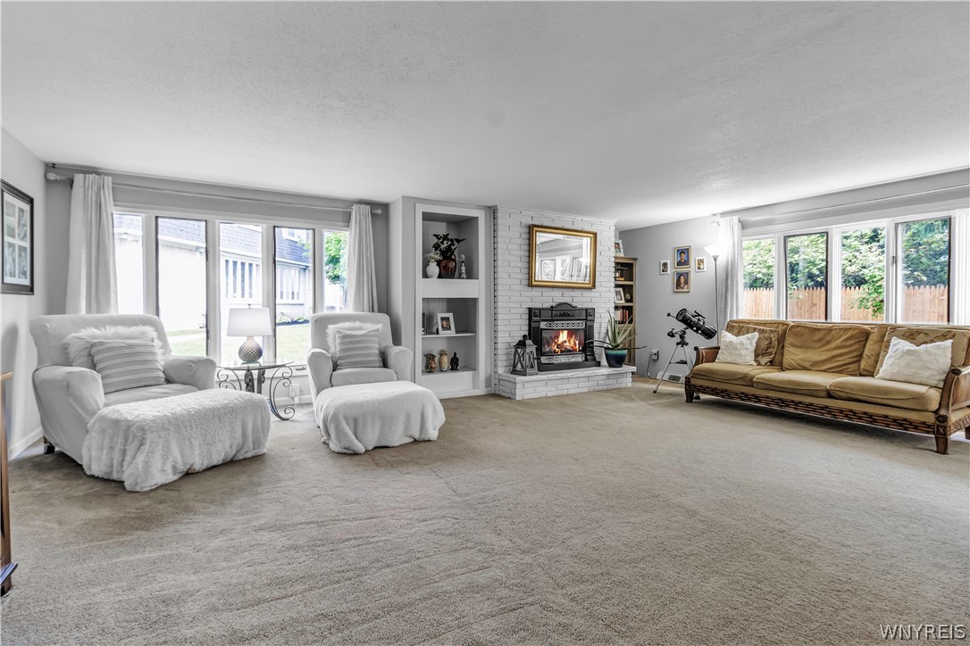 16 Harrogate Square Amherst, NY 14221 - Photo 6 of 29