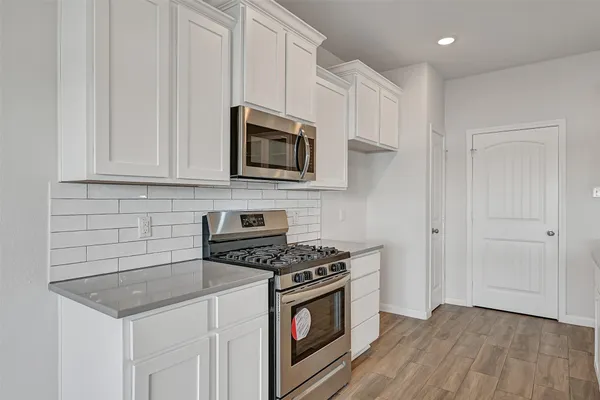 $2,500 | 6846 Termino Lane, Rosharon, TX 77583