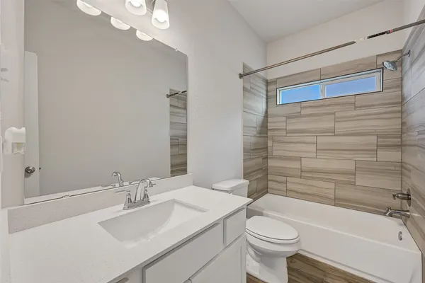 $2,500 | 6846 Termino Lane, Rosharon, TX 77583