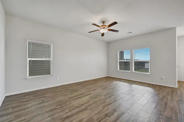 $2,500 | 6846 Termino Lane, Rosharon, TX 77583