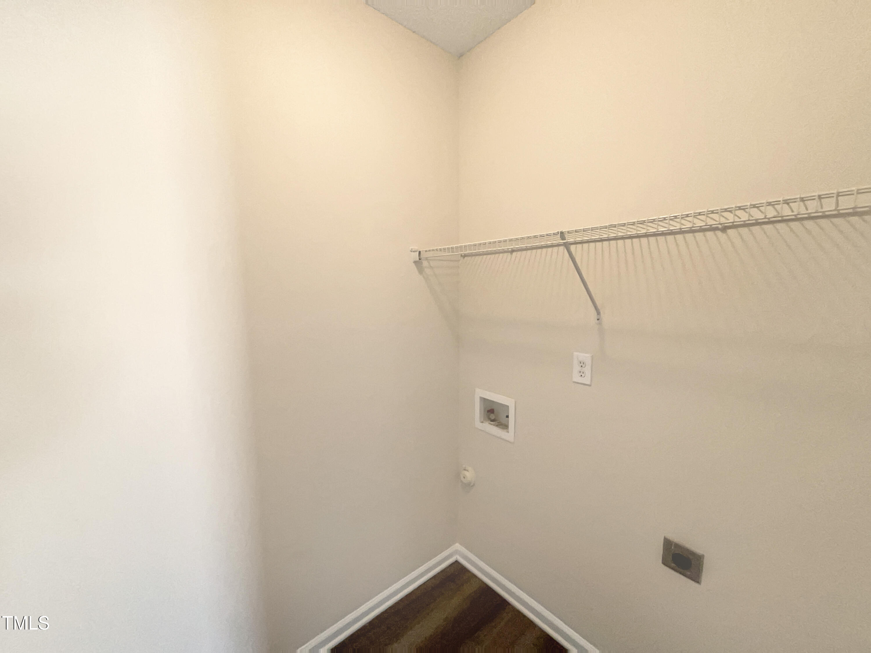 6905 Paint Rock Lane Raleigh, NC 27610 - Photo 8 of 22 photo_08