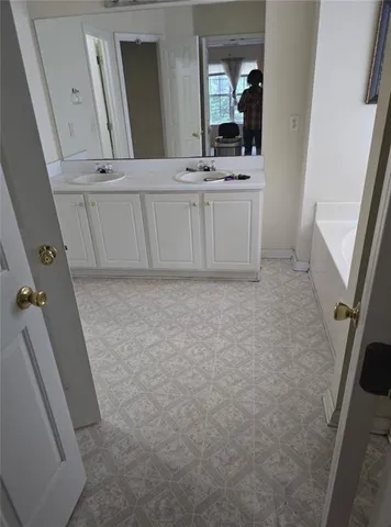 $2,300 | 1358 Cascade View Drive Southwest, Grayson, GA 30017